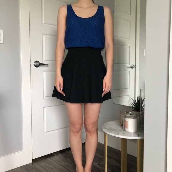 H&M Black Circle Skirt - Picture 2 of 3